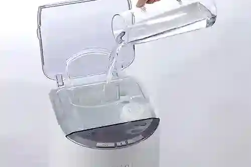 水道水をろ過するので、ほぼRO水